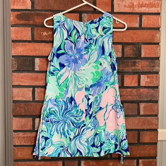 Lilly Pulitzer top - Picture 9 of 10